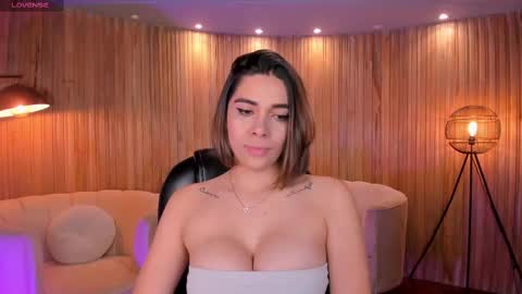 AMY WALKER online show from 02.25.25