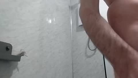 A online show from 04.05.26