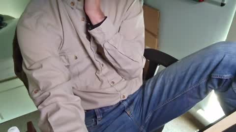 Snapshot of an4y8ot chatting on 07.16.26 A online show from 07.16.26