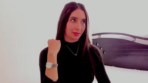 Snapshot of ana_castilo chatting on 12.16.24 Ana IG an castillo 1 online show from 12.16.24