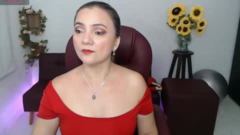 Snapshot of ana_hotmilf chatting on 04.21.26 Ana online show from 04.21.26