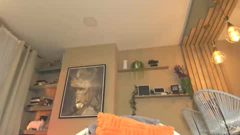 Ana Maria online show from 04.11.26