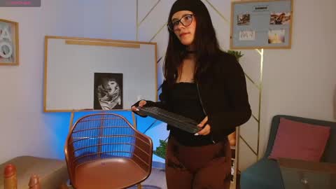 Ana online show from 04.30.26