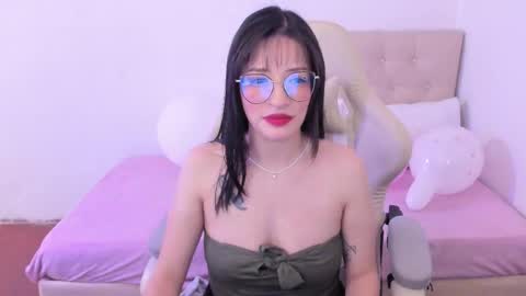 Im anna but you can call me as you want online show from 01.09.26