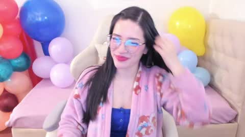Im anna but you can call me as you want online show from 06.05.26