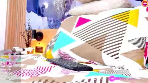 anabacker01 online show from 11.15.25