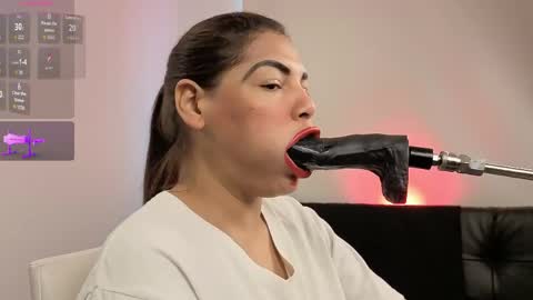 Snapshot of anabel693_ chatting on 03.29.26 Anabel Alice Gandara online show from 03.29.26