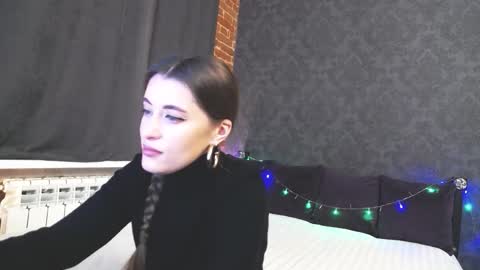 Snapshot of anabelblack chatting on 11.11.25 Anna online show from 11.11.25