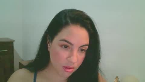 Snapshot of anabelenogueira1 chatting on 04.10.26 anabelenogueira1 online show from 04.10.26