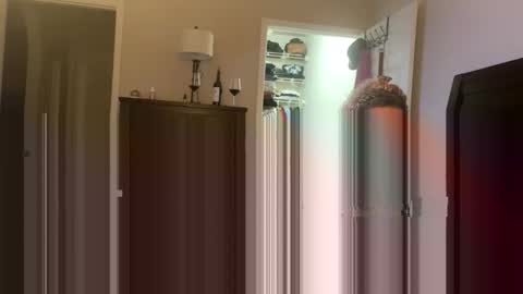 Anador online show from 10.21.25