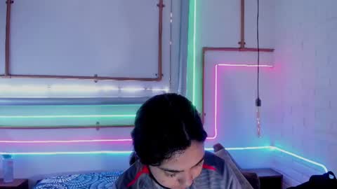 Snapshot of anaelle_bardin chatting on 06.23.26 Anna online show from 06.23.26