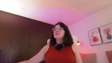 IG Soyanah  online show from 02.21.26