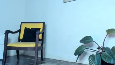 Snapshot of anahenao chatting on 03.15.26 Ana Henao or Annie... Follow me ahenaocb Insta X online show from 03.15.26