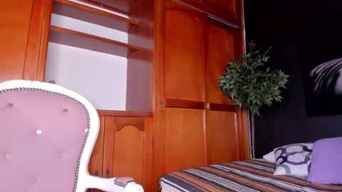 Anahi online show from 02.04.26