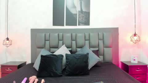 anahi  online show from 04.29.26