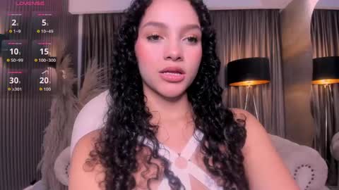 Snapshot of anahi_curlie1 chatting on 05.07.26 Anahi Curlie online show from 05.07.26