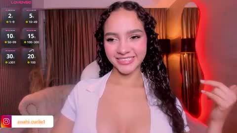 Snapshot of anahi_curlie1 chatting on 06.19.26 Anahi Curlie online show from 06.19.26