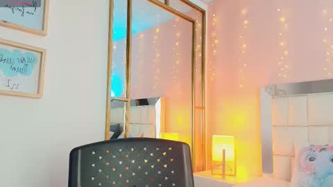 Anahi  online show from 03.15.26