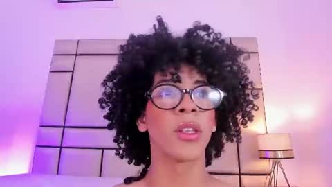 Snapshot of anahia_sexygirl chatting on 06.20.26 Anahia online show from 06.20.26