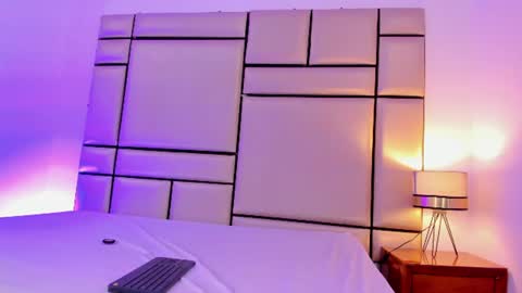 Snapshot of anahia_sexygirl chatting on 07.07.26 Anahia online show from 07.07.26