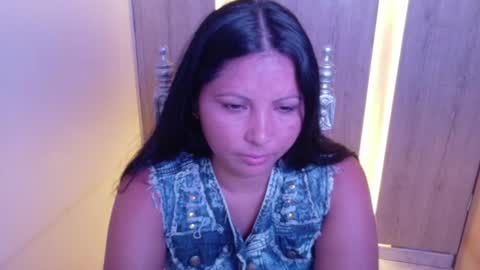 Snapshot of anais_xx0 chatting on 07.22.26 Anais online show from 07.22.26