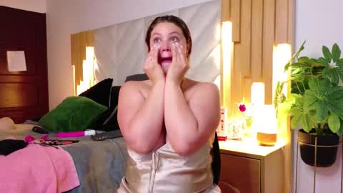 Anaise  online show from 09.13.25