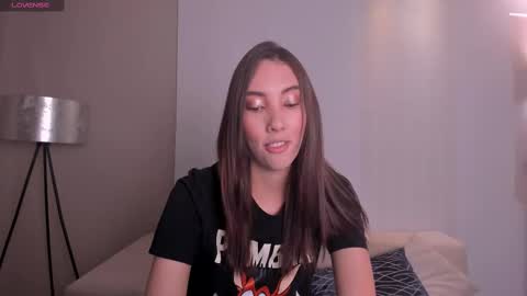 Anais Nin  online show from 03.09.25