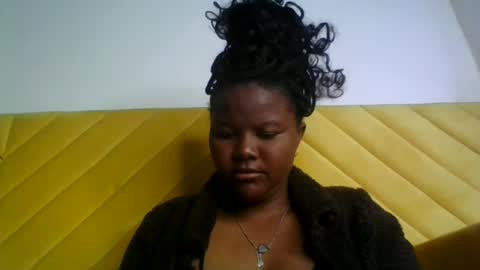 Snapshot of anaissa23 chatting on 06.29.26 anaissa23 online show from 06.29.26