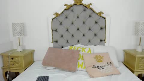 ANALIA  online show from 07.15.26