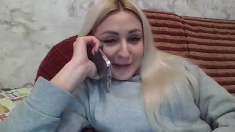 Snapshot of analqueen2024 chatting on 12.05.24 analqueen2024 online show from 12.05.24