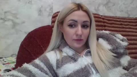 Snapshot of analqueen2024 chatting on 12.06.24 analqueen2024 online show from 12.06.24