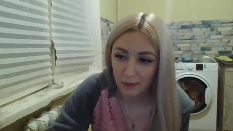 Snapshot of analqueen2024 chatting on 12.29.24 analqueen2024 online show from 12.29.24