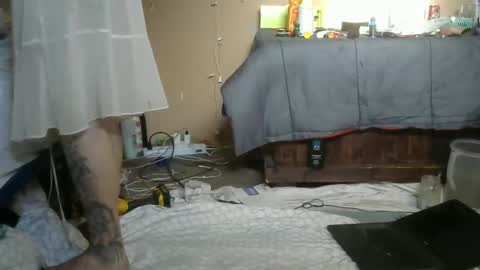 Snapshot of analwhore666 chatting on 01.26.25 kinkylilanalslut online show from 01.26.25