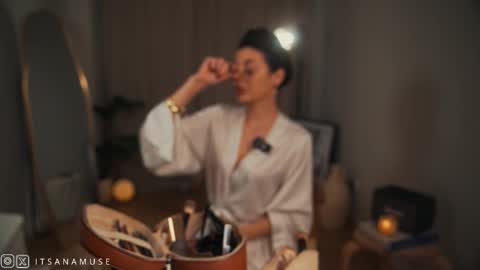 Ana online show from 10.15.25