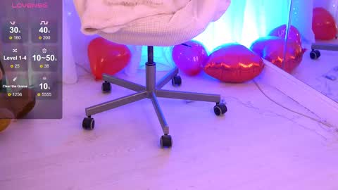 Snapshot of anarhodes chatting on 03.06.25 Anna online show from 03.06.25