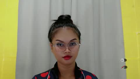 Snapshot of anaruru_ chatting on 12.13.24 ANA online show from 12.13.24