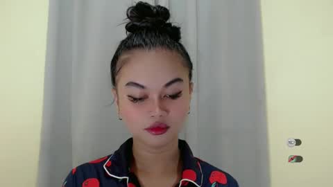 Snapshot of anaruru_ chatting on 01.31.25 ANA online show from 01.31.25