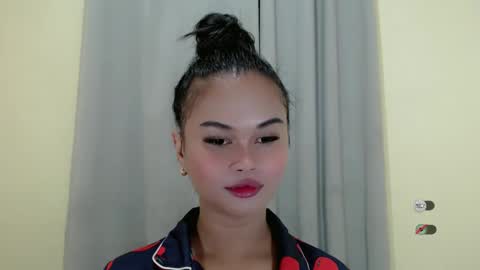 Snapshot of anaruru_ chatting on 02.16.25 ANA online show from 02.16.25