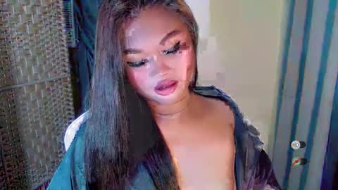 Snapshot of anaruru_ chatting on 11.10.25 ANA online show from 11.10.25