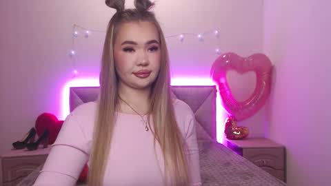 anastacyyellig online show from 02.19.26