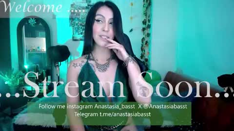 Jennyfer.... but u can say me Anastasia online show from 03.04.26