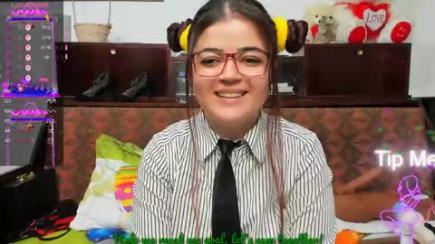 Snapshot of anasunshine chatting on 04.22.26 Ana online show from 04.22.26