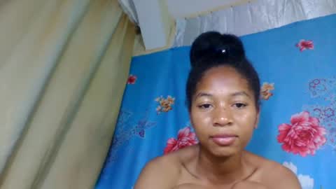 anathaliiie online show from 07.28.26