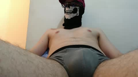 Snapshot of ander_whitee chatting on 10.11.25 Ander Whitee online show from 10.11.25
