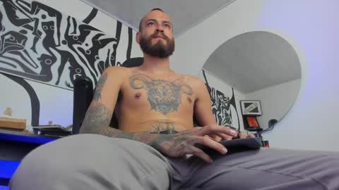 Snapshot of anders_x chatting on 04.21.26 Andrs - online show from 04.21.26