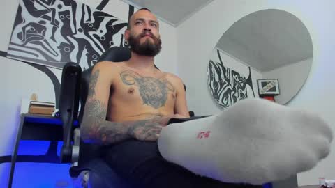 Snapshot of anders_x chatting on 05.14.26 Andrs - online show from 05.14.26