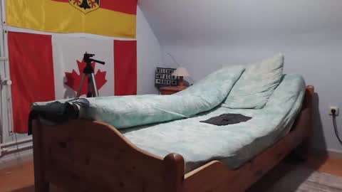 Snapshot of andre124231 chatting on 12.13.24 Andre online show from 12.13.24