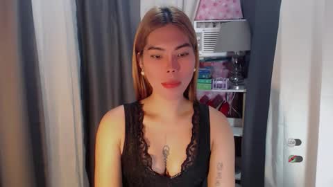 andrea06121998 online show from 02.20.26