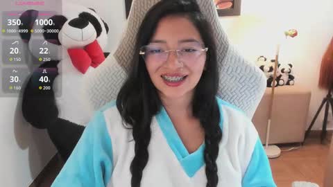 Snapshot of andrea_bonnie chatting on 01.14.26 andrea_bonnie online show from 01.14.26