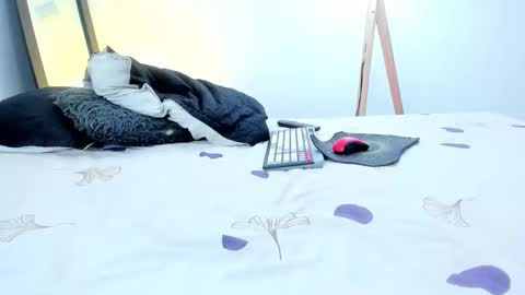 Andrea Cherry online show from 03.05.26